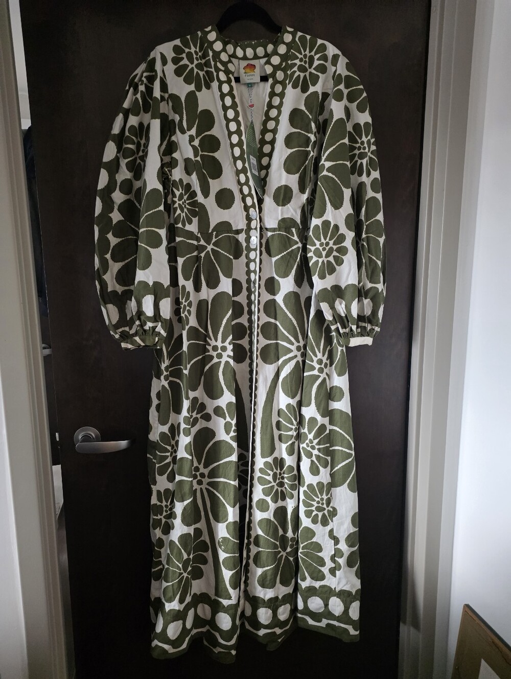 Green Palermo Buttoned Puff Sleeve Maxi Dress - Picture 5 of 8